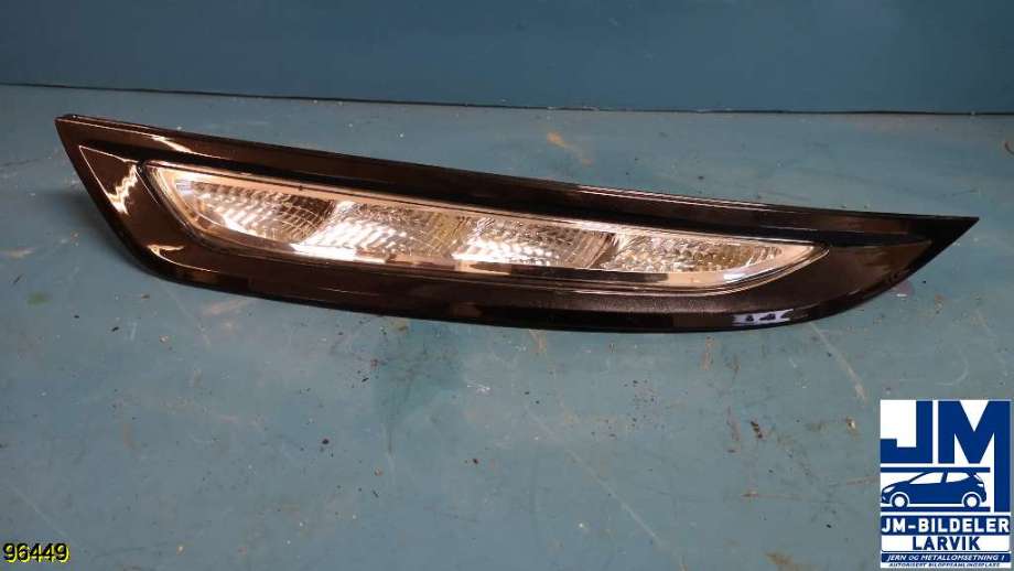 Tåkelykt høyre foran til Ford Kuga, 2008-2012 (Type I) (FORD|BV41-13D273-AA)
