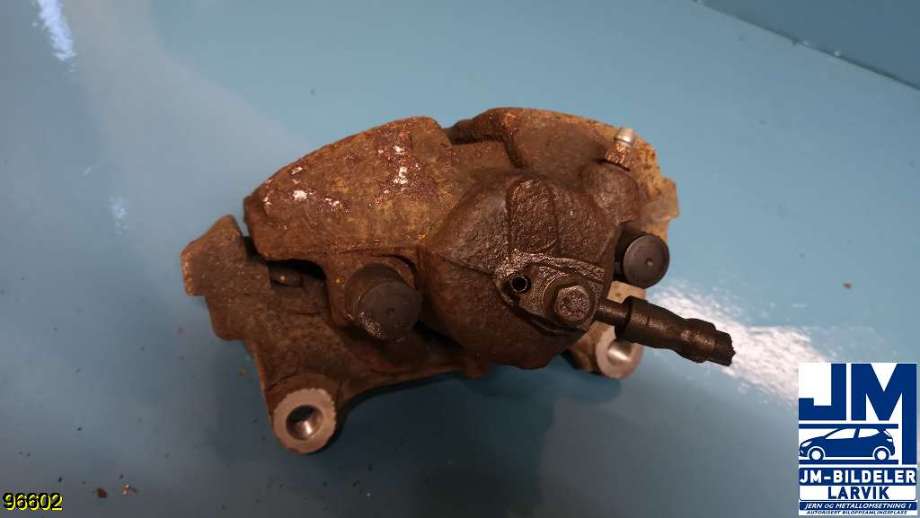 Bremsecaliper høyre foran til VW Passat 2011-2015 (B7) (B7) (VOLKSWAGEN|)