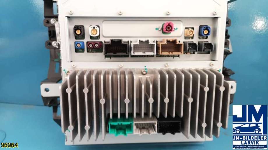 Bilstereo navigasjon til Tesla Model S 2013-2016 (Fase 1)  (TESLA|1004777-16-G||T14A0032747)