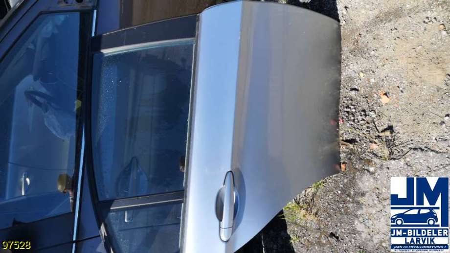 Dør høyre bak til BMW 3-Serie, 2005-2011 (E90/E91/E92/E93) (E90/E91/E92/E93) (BMW|)