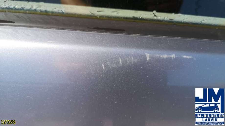 Dør høyre bak til BMW 3-Serie 2005-2011 (E90/E91/E92/E93) (E90/E91/E92/E93) (BMW|)