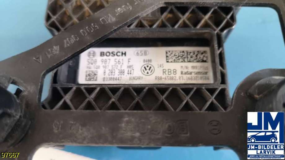 Sensor radar til VW e-Golf 2014-2017 (Fase 1)  (VOLKSWAGEN|5Q0 907 561 F|5Q0907561F|)