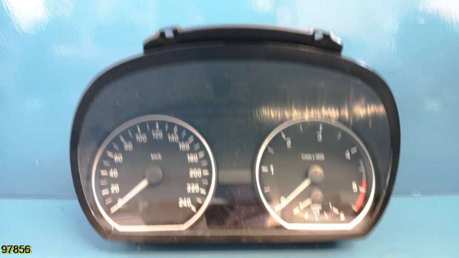 Instrumentpanel til BMW 1-Serie 2004-2011 (E81/E82/E87/E88) (E81/E82/E87/E88) (BMW||9220949 01)