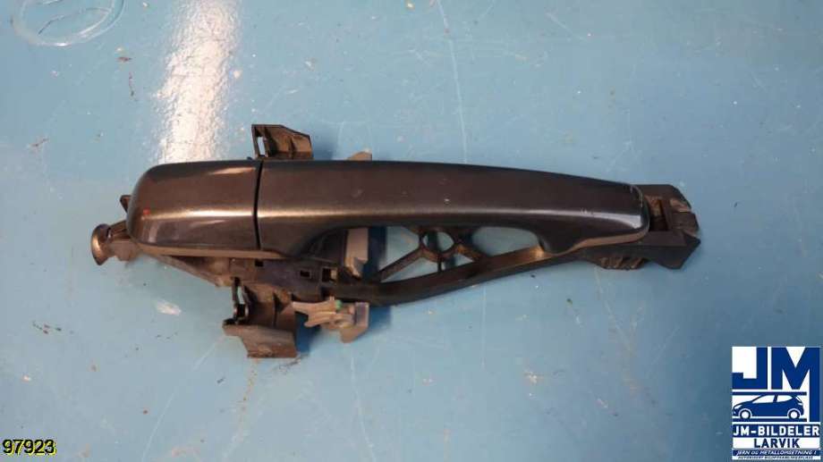 Dørhåndtak utv venstre bak til Volvo V70, 2007-2013 (Type III, Fase 1)  (VOLVO|LH-30784202)