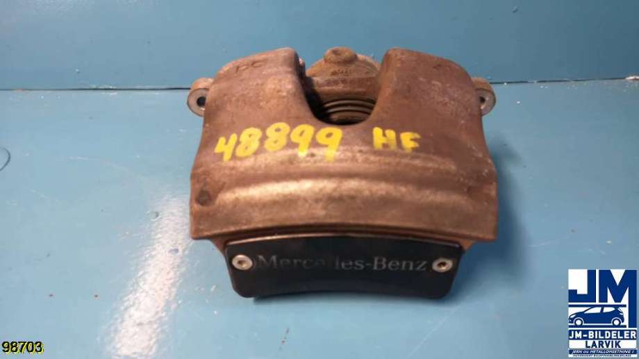 Bremsecaliper venstre foran til Mercedes A-Klasse 2018-->> (W177) (W177) (MERCEDES|)