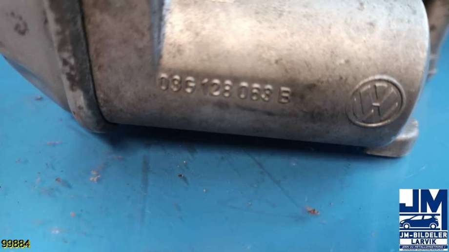 Spjeldhus til VW Passat 2005-2010 (B6) (B6) (VOLKSWAGEN|03G128063B|)
