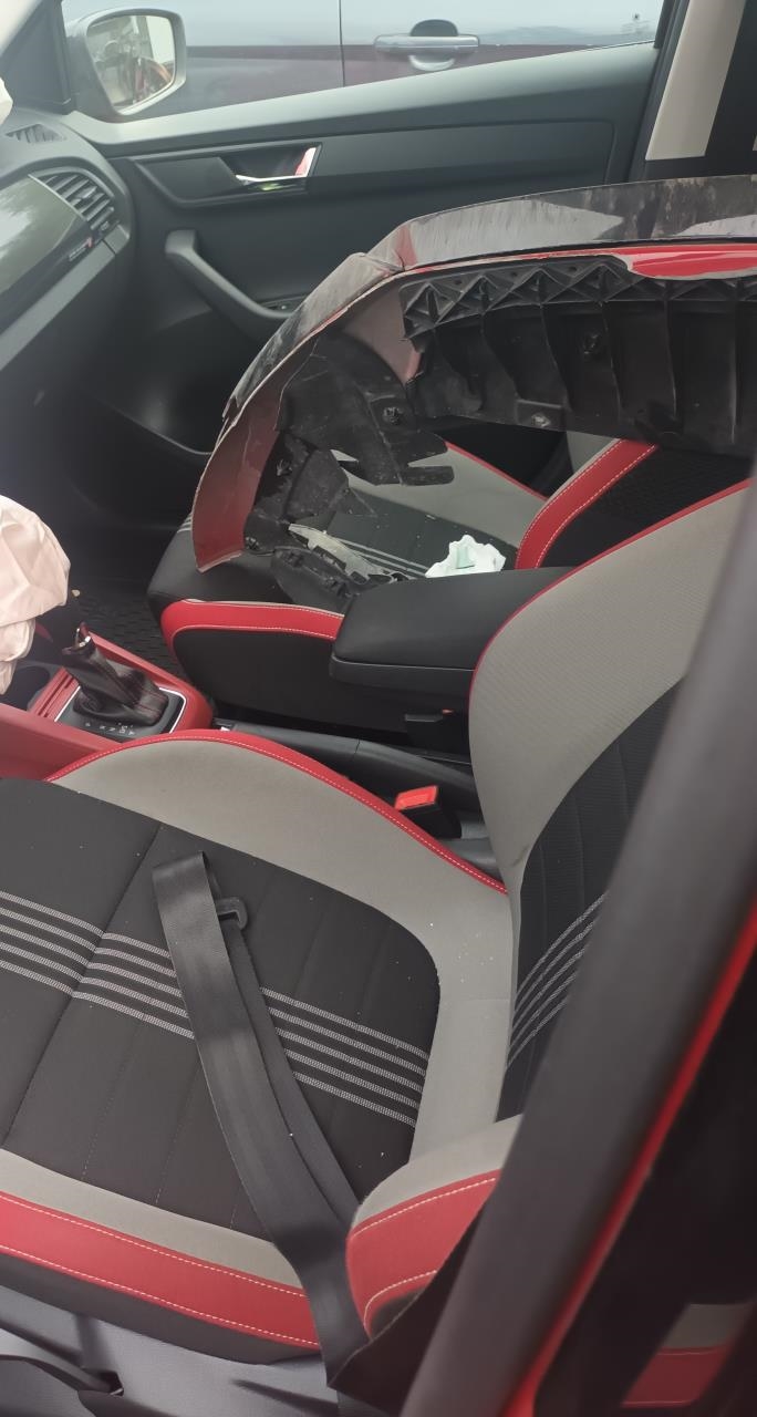 Škoda Fabia 2014-2021 (Type III) delebil , Motorkode: CJZ, Girkassekode: 