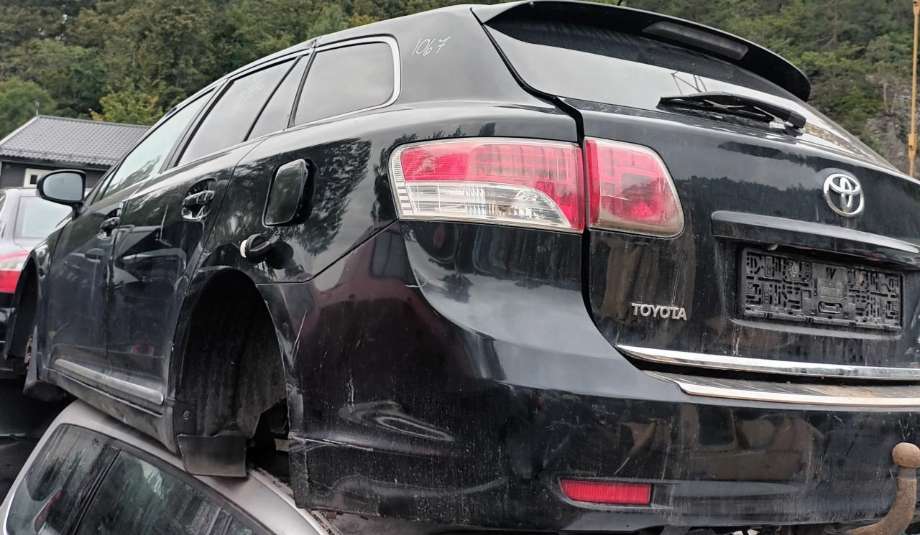 Toyota Avensis 2009-2015 (Type III, Fase 1) , Motorkode: 1AD-FTV, Girkassekode: