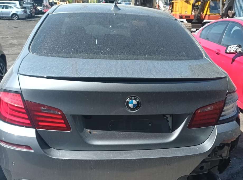 BMW 5-Serie 2010-2017 (F10/F11) (F10/F11), Motorkode: N47D20C, Girkassekode: