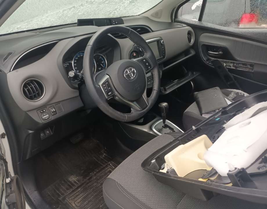Toyota Yaris 2014-2020 (Type III, Fase 2) delebil , Motorkode: 1NZ-FXE, Girkassekode: