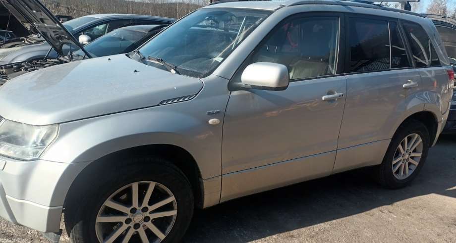 Suzuki Grand Vitara 2005-2015 (Type III) delebil , Motorkode: F9Q, Girkassekode: