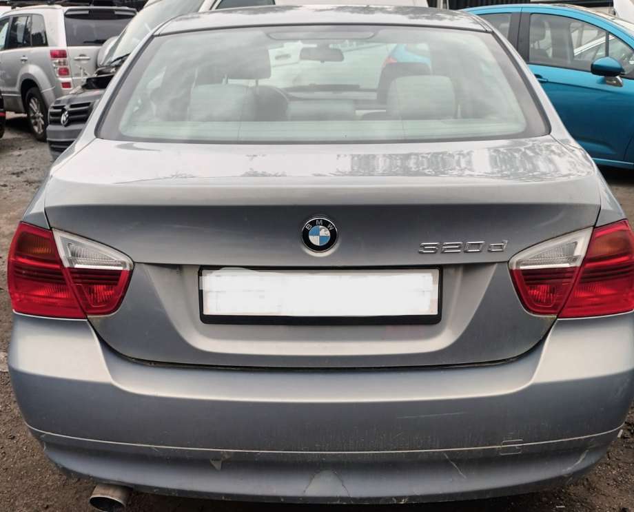 BMW 3-Serie 2005-2011 (E90/E91/E92/E93) delebil , Motorkode: 204D4, Girkassekode: 