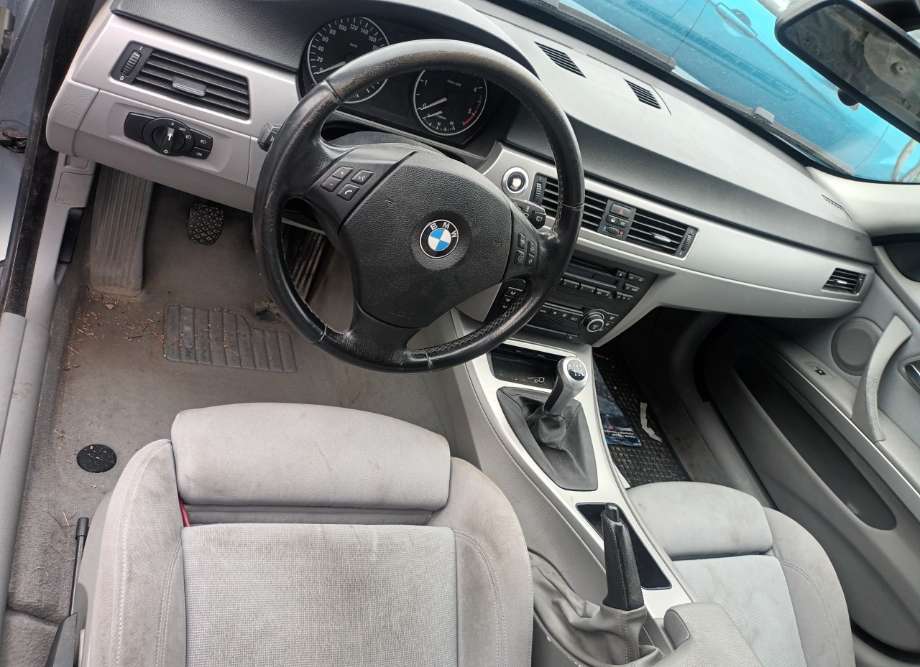 BMW 3-Serie 2005-2011 (E90/E91/E92/E93) delebil , Motorkode: 204D4, Girkassekode: 