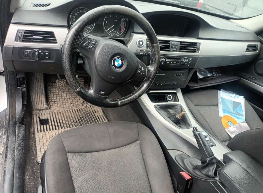 BMW 3-Serie 2005-2011 (E90/E91/E92/E93) delebil , Motorkode: 204D4, Girkassekode: