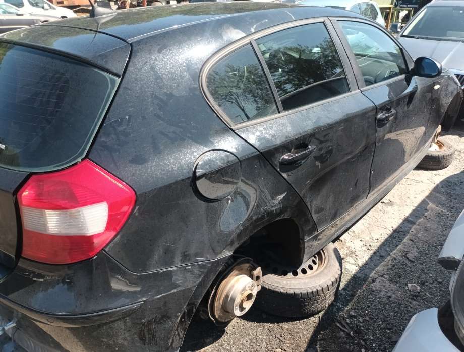 BMW 1-Serie 2004-2011 (E81/E82/E87/E88) delebil , Motorkode: , Girkassekode: 