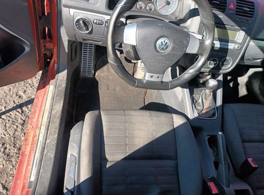 VW Golf V, Combi 2003-2008 delebil , Motorkode: BLS, Girkassekode: