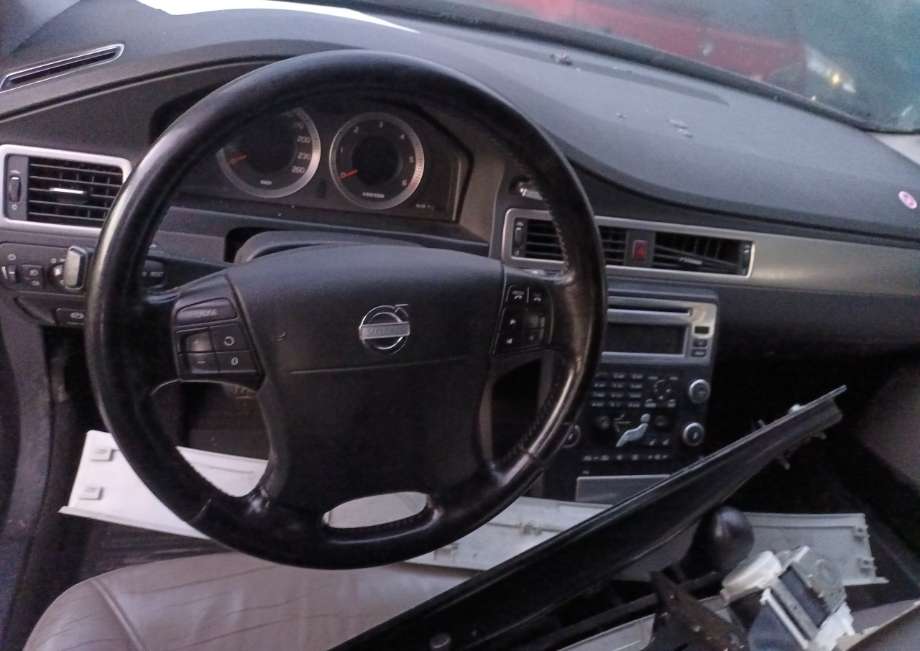 Volvo V70 2007-2013 (Type III, Fase 1) delebil , Motorkode: D4204T, Girkassekode: