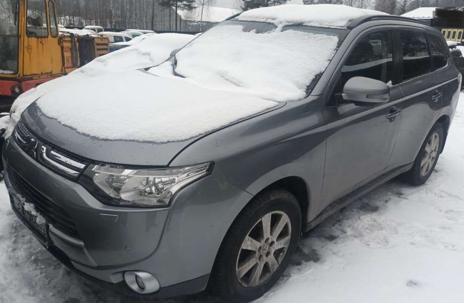 Mitsubishi Outlander 2012-2015 (Type III, Fase 1) delebil , Motorkode: 4J11, Girkassekode: 