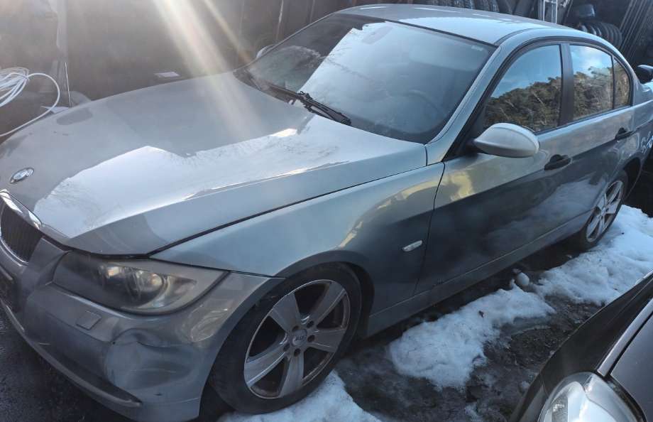 BMW 3-Serie 2005-2011 (E90/E91/E92/E93) delebil , Motorkode: N46B20B, Girkassekode: