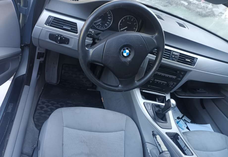 BMW 3-Serie 2005-2011 (E90/E91/E92/E93) delebil , Motorkode: N46B20B, Girkassekode: