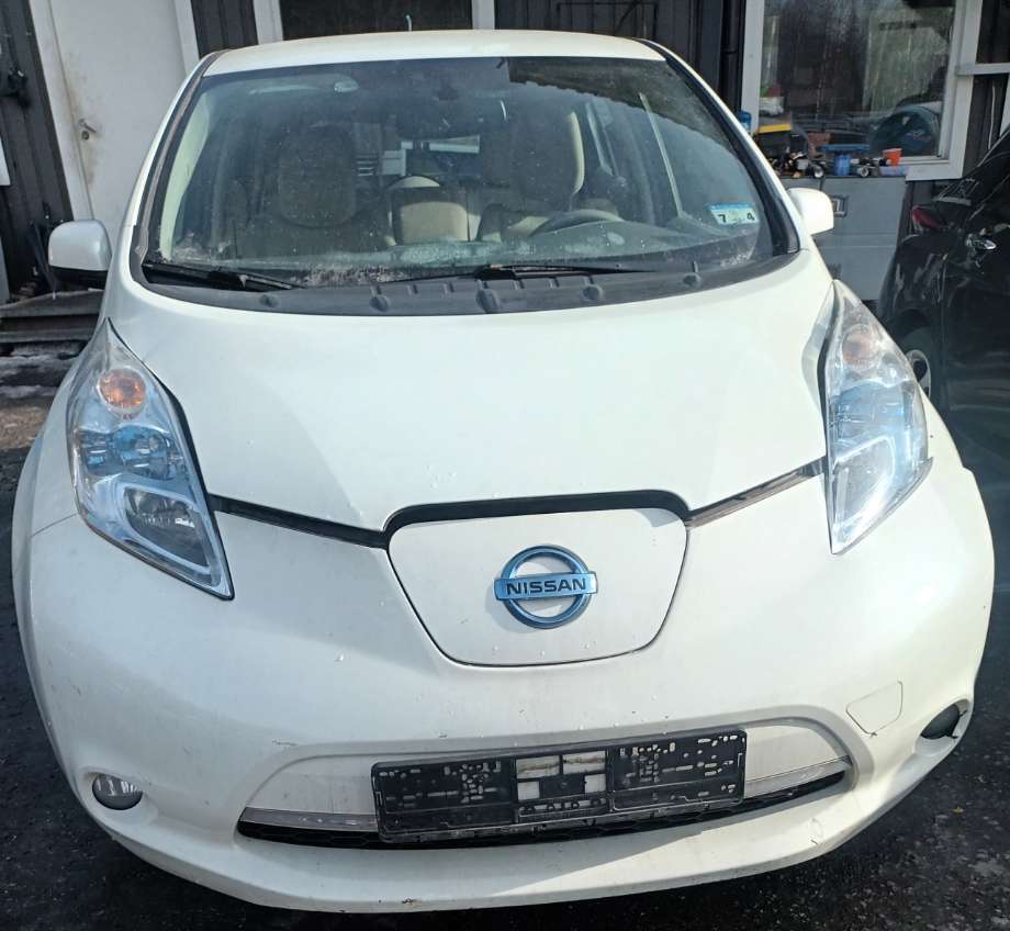 Nissan Leaf, 2011-2017 (Type I)  delebil 