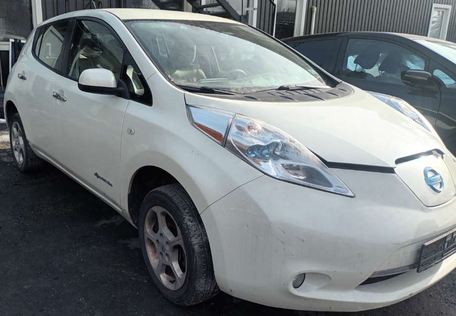 Nissan Leaf 2011-2017 (Type I) delebil , Motorkode: , Girkassekode: 