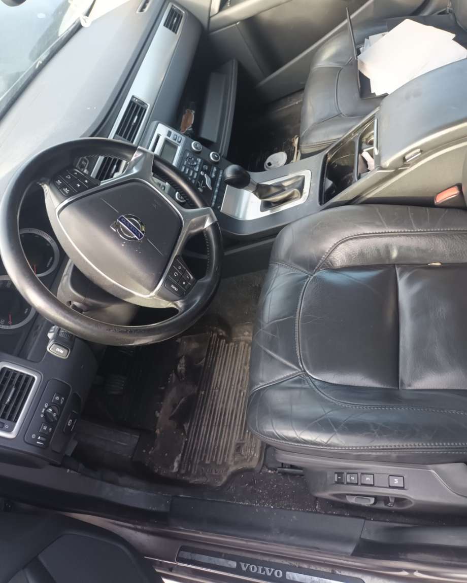 Volvo V70 2007-2013 (Type III, Fase 1) delebil , Motorkode: , Girkassekode: