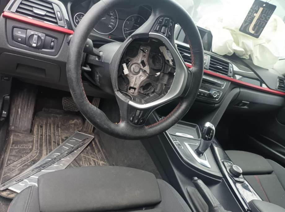 BMW 3-Serie 2012-2018 (F30/F31/F34) delebil , Motorkode: N47D20C, Girkassekode: 