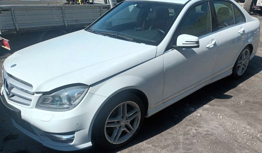 Mercedes C-Klasse 2011-2014 (Fase 2) (W204) delebil , Motorkode: 651913, Girkassekode: 