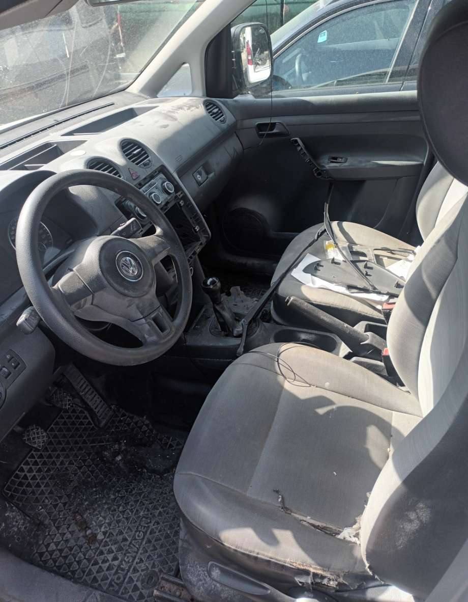 VW Caddy 2010-2015 (Type III, Fase 2) delebil , Motorkode: CAY, Girkassekode: