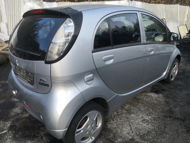 Mitsubishi i-MiEV 2010-->> , Motorkode: Y4F1, Girkassekode: 