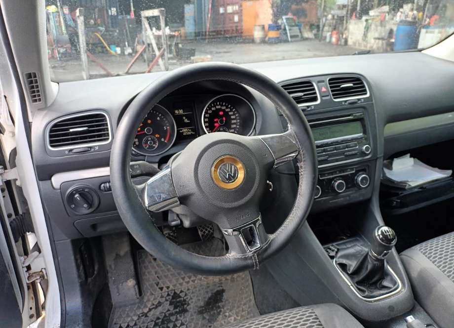 VW Golf VI 2008-2012 , Motorkode: CAY, Girkassekode: LHW