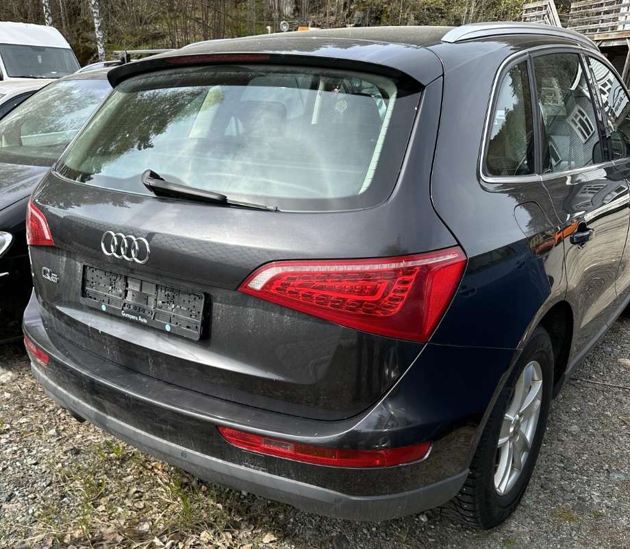 Audi Q5 2008-2012 (Type I, Fase 1) delebil , Motorkode: CGLB, Girkassekode: NHD