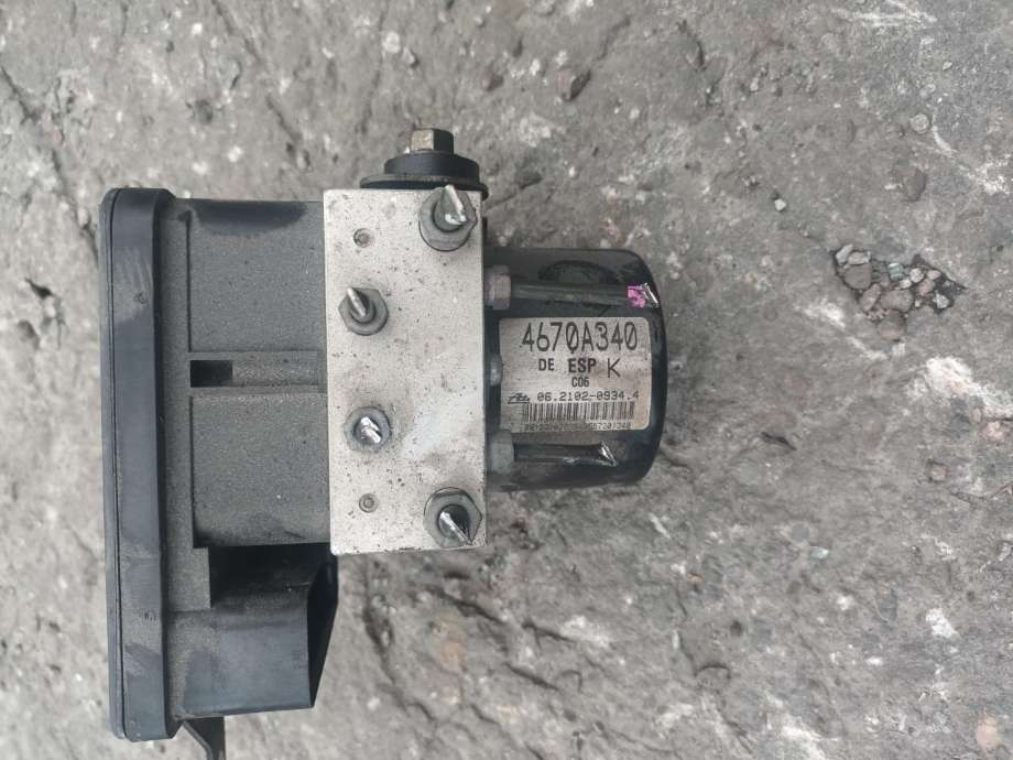 ABS sentral til Citroën C-Crosser 2007-2012  (UFU7G03C35|0621020934.4|)