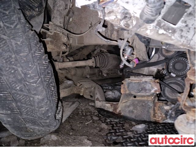 VW Transporter / Caravelle 2009-2015 (Fase 2) (T5) (T5), Motorkode: CFCA, Girkassekode: 