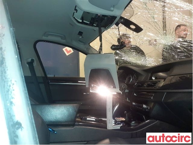 BMW 5-Serie 2010-2017 (F10/F11) (F10/F11), Motorkode: N47-D20C, Girkassekode: 