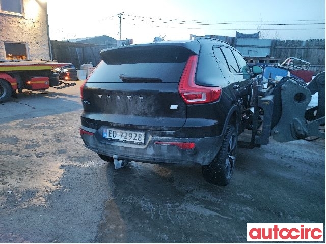 Volvo XC40 2018-2024 , Motorkode: , Girkassekode: 