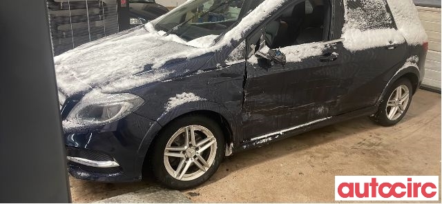 Mercedes B-Klasse 2011-2018 (W246) (W246), Motorkode: EM0004, Girkassekode: 