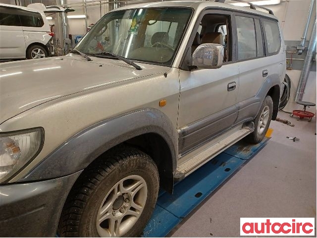 Toyota Land Cruiser 100 1998-2007 , Motorkode: 1KZ-TE, Girkassekode: 