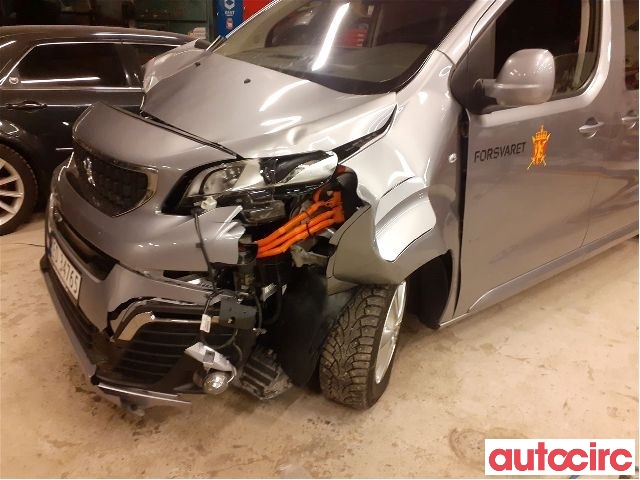 Peugeot Traveller 2017-->> , Motorkode: ZKX, Girkassekode: