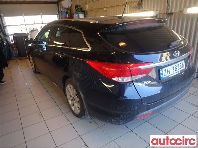 Hyundai i40 2012-2017 , Motorkode: D4FD, Girkassekode: