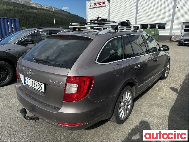 Škoda Superb 2008-2015 (Type II) , Motorkode: CAYC, Girkassekode: 