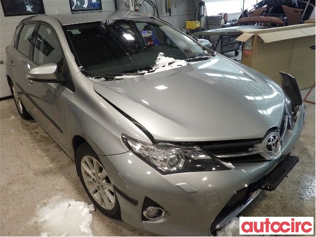 Toyota Auris 2013-2015 (Type II, Fase 1) , Motorkode: 1ZR-FAE, Girkassekode: 