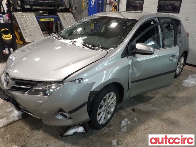 Toyota Auris 2013-2015 (Type II, Fase 1) , Motorkode: 1ZR-FAE, Girkassekode: 