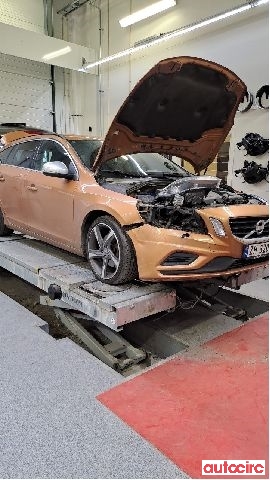 Volvo V60 2010-2013 (Type I, Fase 1) , Motorkode: D4162T, Girkassekode: 