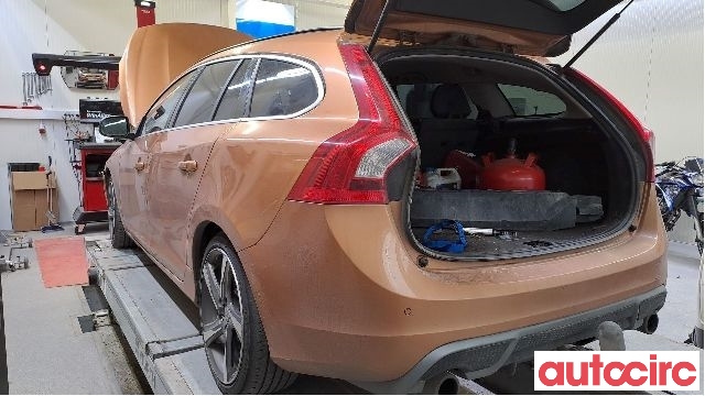 Volvo V60 2010-2013 (Type I, Fase 1) , Motorkode: D4162T, Girkassekode: 
