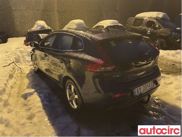 Volvo V40 2012-2019 , Motorkode: D4162T, Girkassekode: 