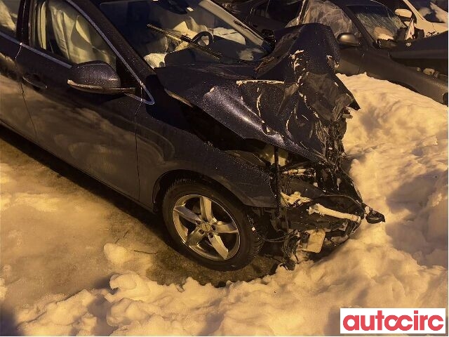 Volvo V40 2012-2019 , Motorkode: D4162T, Girkassekode:
