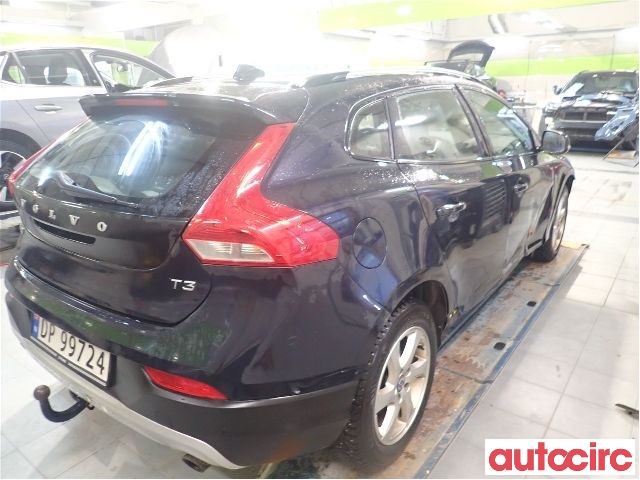 Volvo V40 2012-2019 , Motorkode: B4154T4, Girkassekode: 