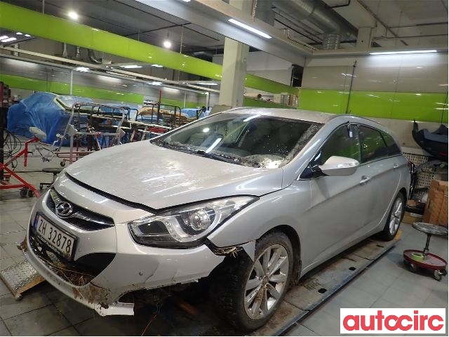 Hyundai i40 2012-2017 , Motorkode: D4FD, Girkassekode: